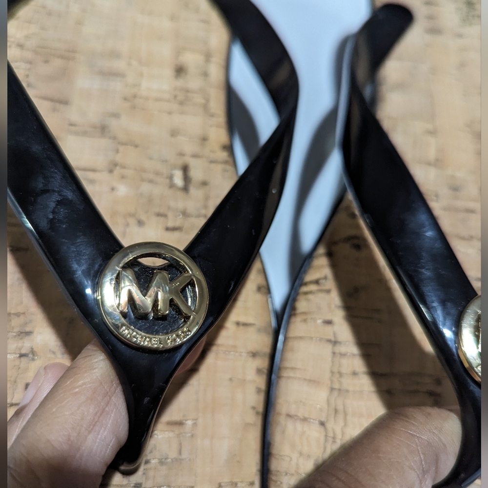 MK PVC Sandals - Picture 4 of 11